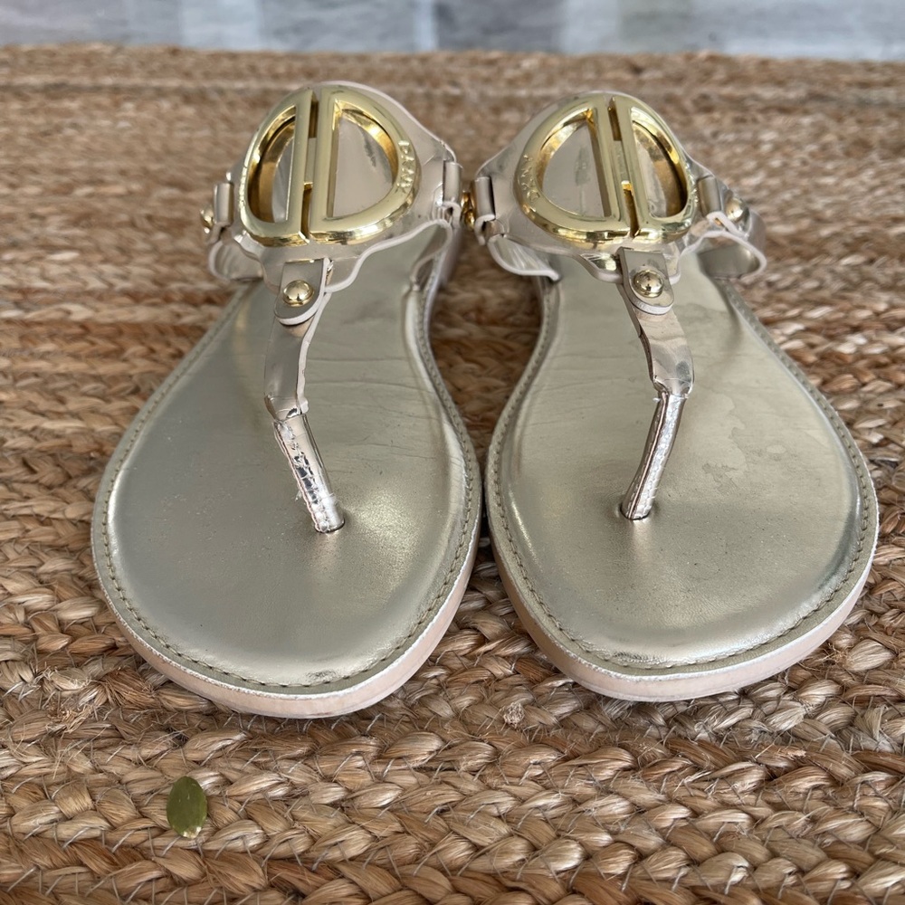 DKNY golden sandals size 8